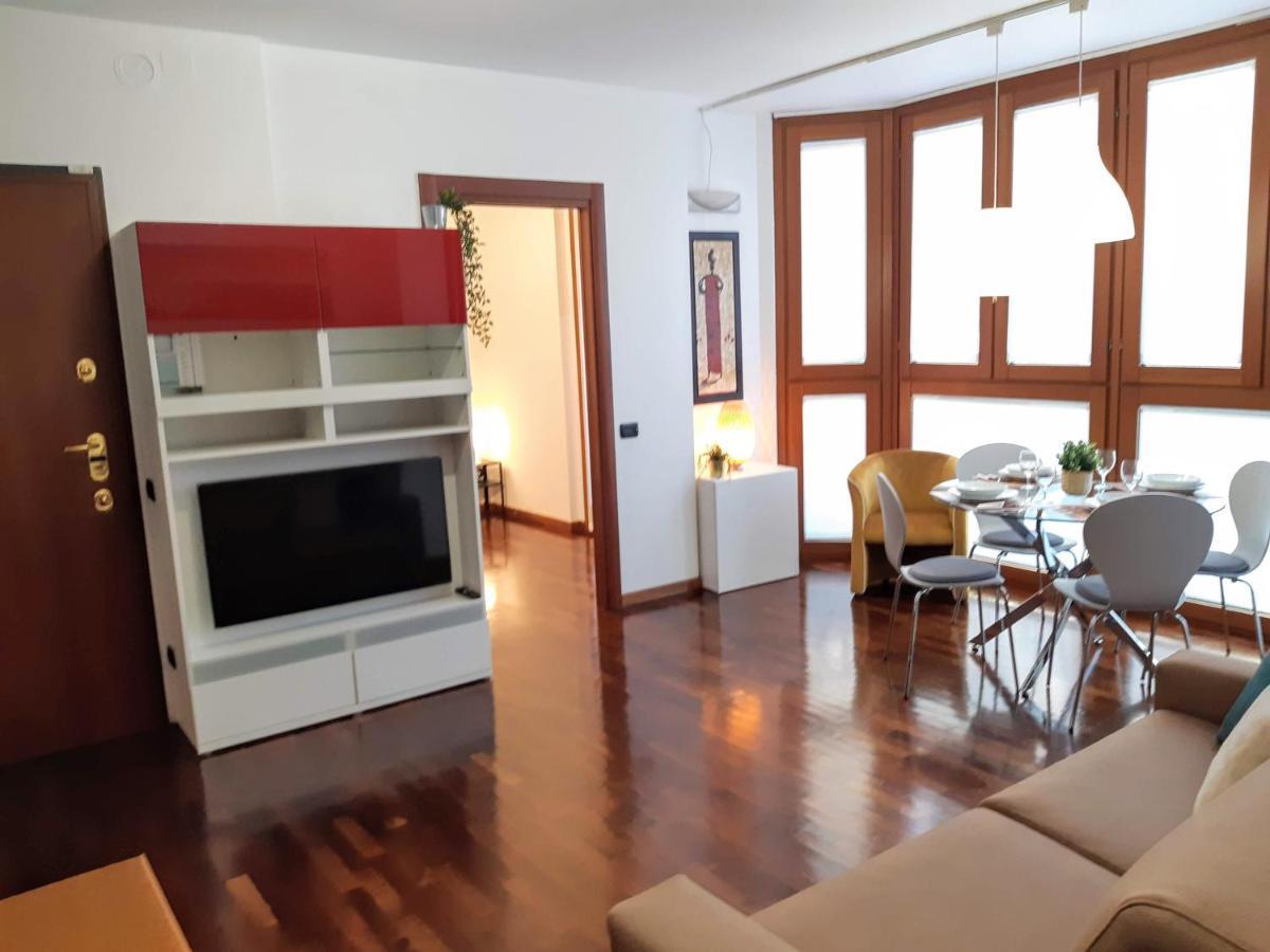 Suite Rent Milan Exterior photo